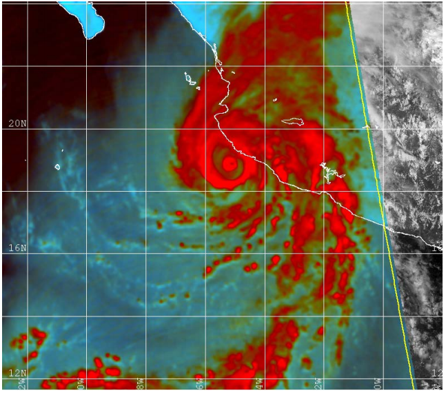 Seguimiento satélite de la estructura de doble ojo del huracán Patricia.